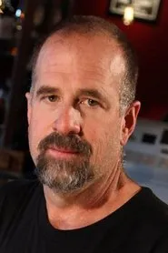 Retrato de Clint Taylor