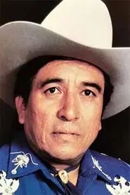 Cornelio Reyna en Contrabando por amor