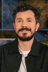 Retrato de Costel Bojog