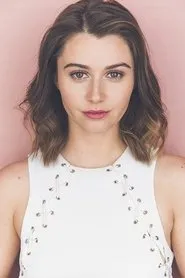 Courtney Baxter en Sharknado 2: El segundo (El regreso)