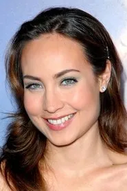 Courtney Ford en Alien Raiders