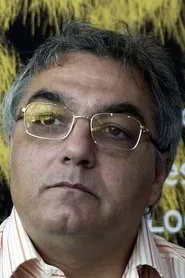 Retrato de Cristian Comeaga