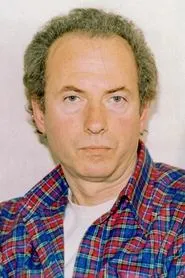 Retrato de Cüneyt Türel