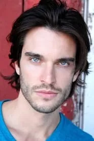 Daniel Di Tomasso en Christmas Ever After