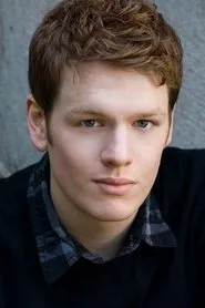 Daniel Rindress-Kay en Fugitiva a los 17