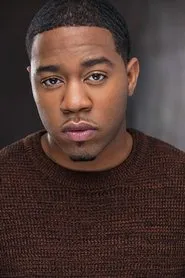 Foto de Darone Okolie como Marion