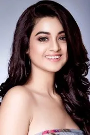 Darshana Banik en Black 2022