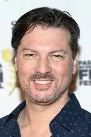 David Hayter en Guyver: Dark Hero