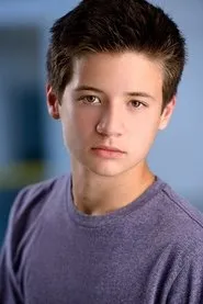 Foto de Davis Cleveland como Flynn Jones
