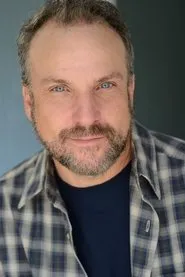 Dean Chandler Bowden en Pinkerton