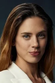 Foto de Delfina Chaves como Máxima