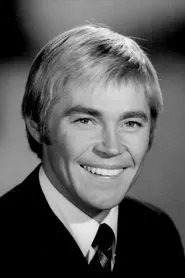 Dennis Cole en Dos chicas brillantes