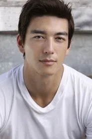 Dennis Oh en East of Main Street: Taking the Lead