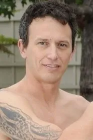 Retrato de Derrick Paul