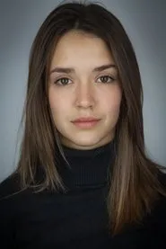 Devi-Julia Pelletier en Ange & Ovni
