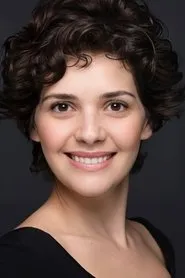 Dila Bayrak en Tiempo de Felicidad