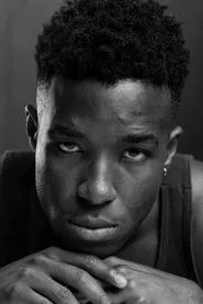 Dillon Daniel Mutyaba en Grisly Girls