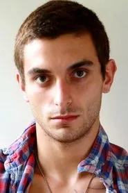Retrato de Dillon Rossi