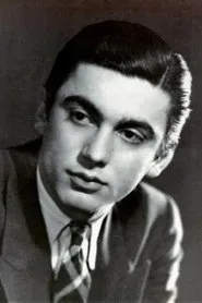 Retrato de Dimitris Horn