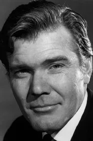 Foto de Donald May interpretando a Edward White, Jr. en Veinte docenas de hijos