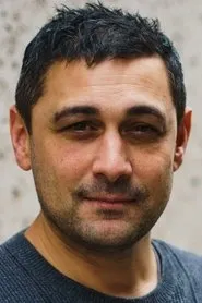 Retrato de Dr Adam Rutherford