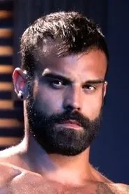 Retrato de Drake Masters