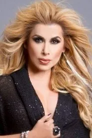 Foto de Dulce como Donya Digna Buenaventura