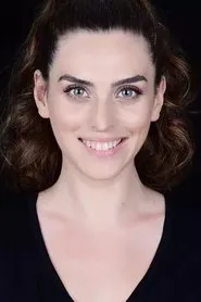 Retrato de Ece Güzel