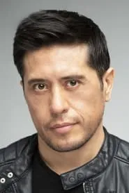 Retrato de Eddie Martinez