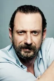 Retrato de Edip Saner
