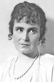 Edith Erastoff en Los proscritos