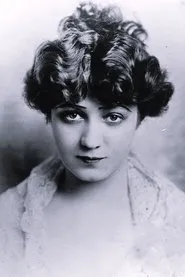 Edna Mayo en The Chaperon