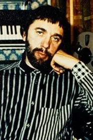 Eduard Artemyev aparece en The Dream in the Mirror  Eduard Artemyev en The Dream in the Mirror