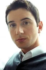 Foto de Edward Piccin interpretando a Clark en Beyond Remedy