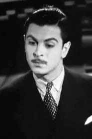 Edward Trevor en El secreto de Charlie Chan