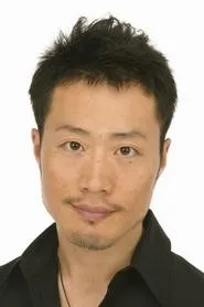 Retrato de Eiji Takemoto