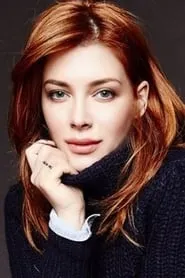 Elena Satine en A Beautiful Now