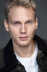 Elias Salonen en Toiset tytöt