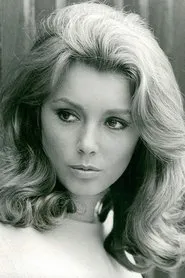 Elizabeth Ercy en Los brujos