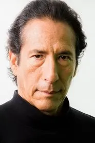 Elkin Díaz en Desde la Oscuridad