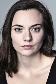 Ellie Goffe en Demon Eye
