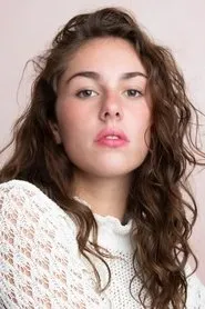 Eloise Webb en Grace Stirs Up Success