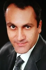 Retrato de Elşən Rüstəmov