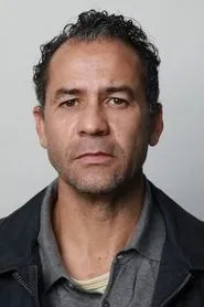 Elton Landrew en Nommer 37