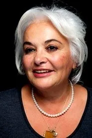 Retrato de Emel Göksu