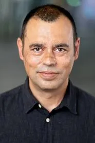 Retrato de Emil Marwa