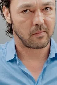 Retrato de Engin Benli
