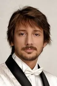Engin Hepileri en Caniko