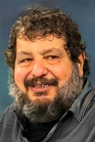 Retrato de Erdal Tosun