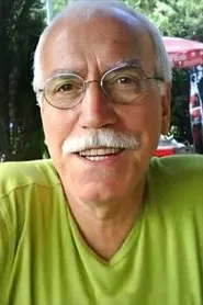 Retrato de Erdinç Olgaçlı